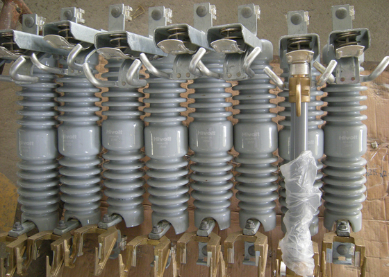 Dayanıklı 15KV düşme sigortası kesimi 320mm sürünme mesafesine sahip uygun çalışma
